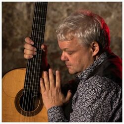 Roger Tristao Adao – Gitarre